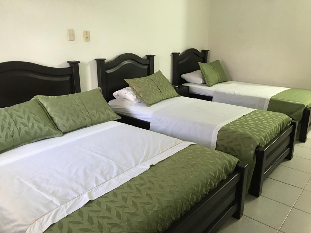 Alborada Hotel 3*