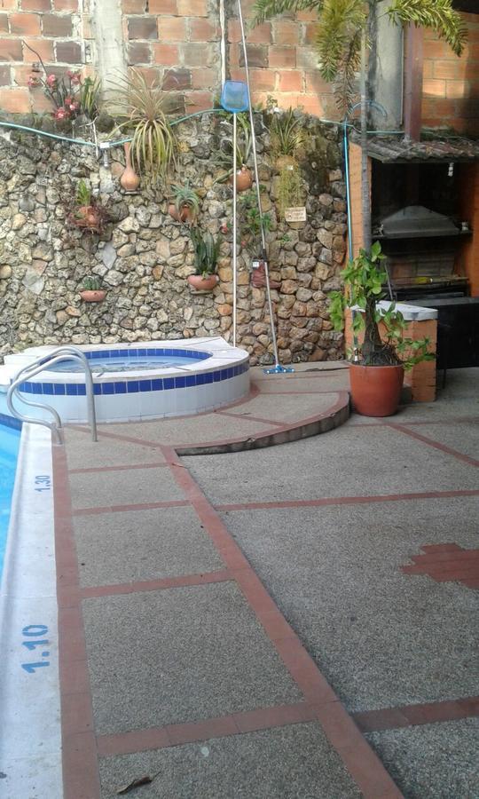 Aqui Me Quedo Hotel *