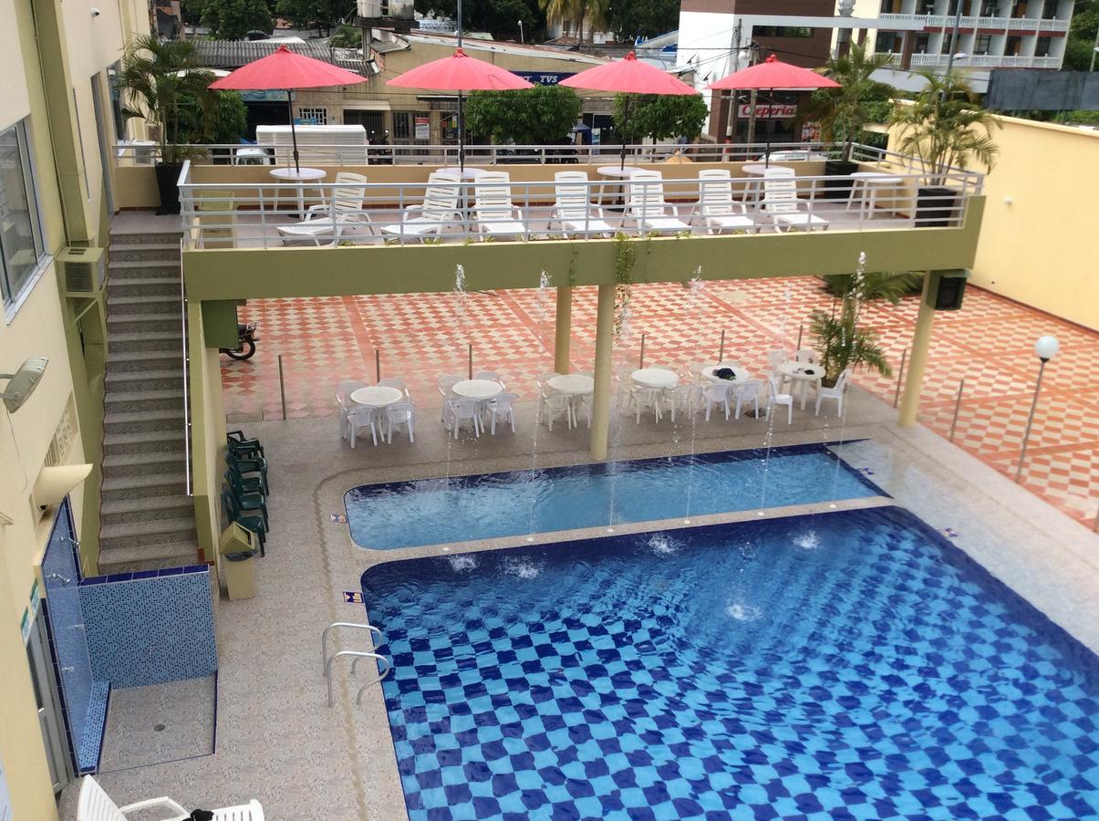 Marux Plaza Hotel