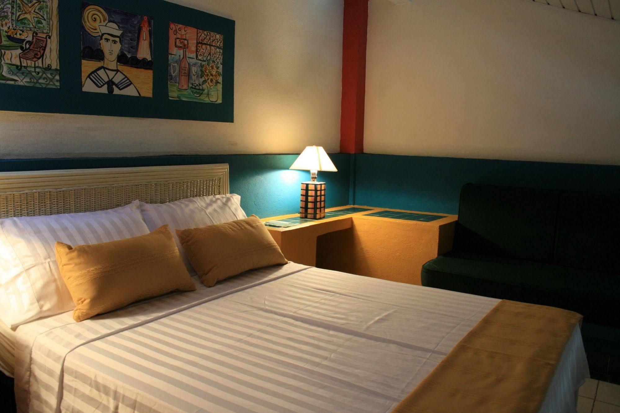 Guadaira Hotel 3*