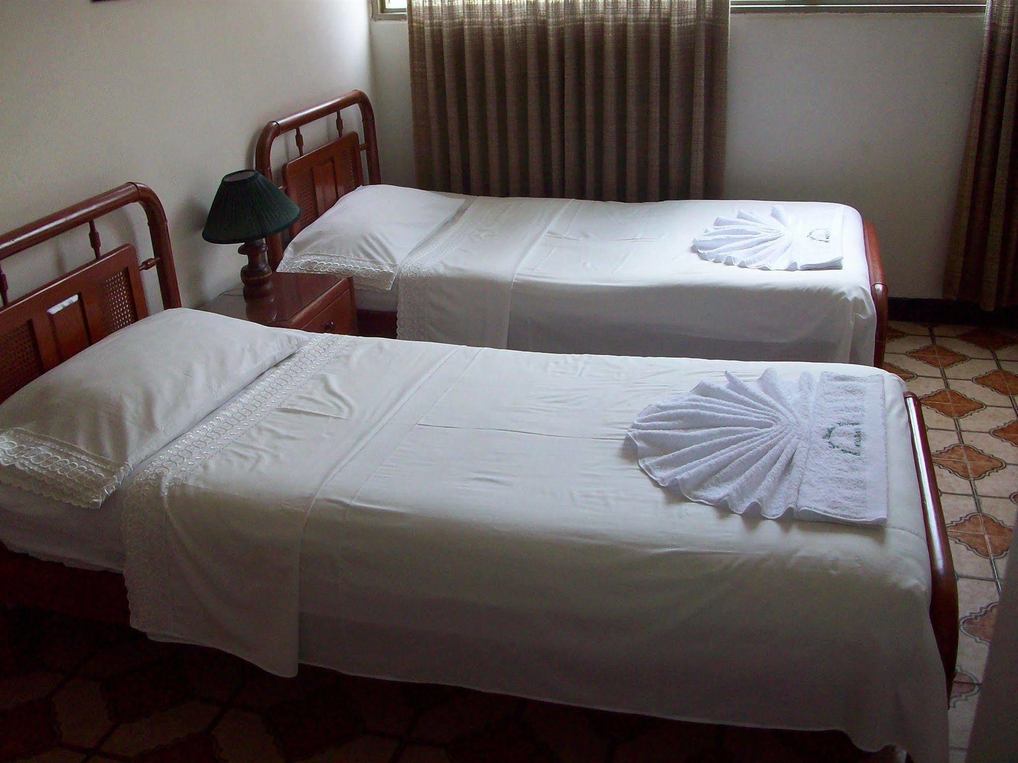 San Nicolás Plaza 3*