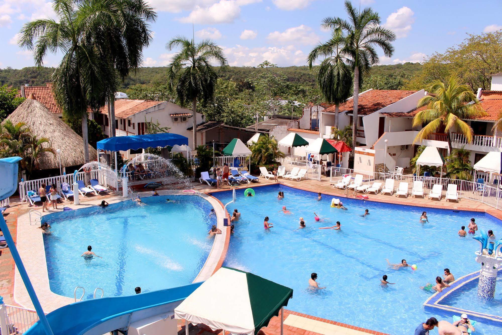 Alborada Hotel 3*