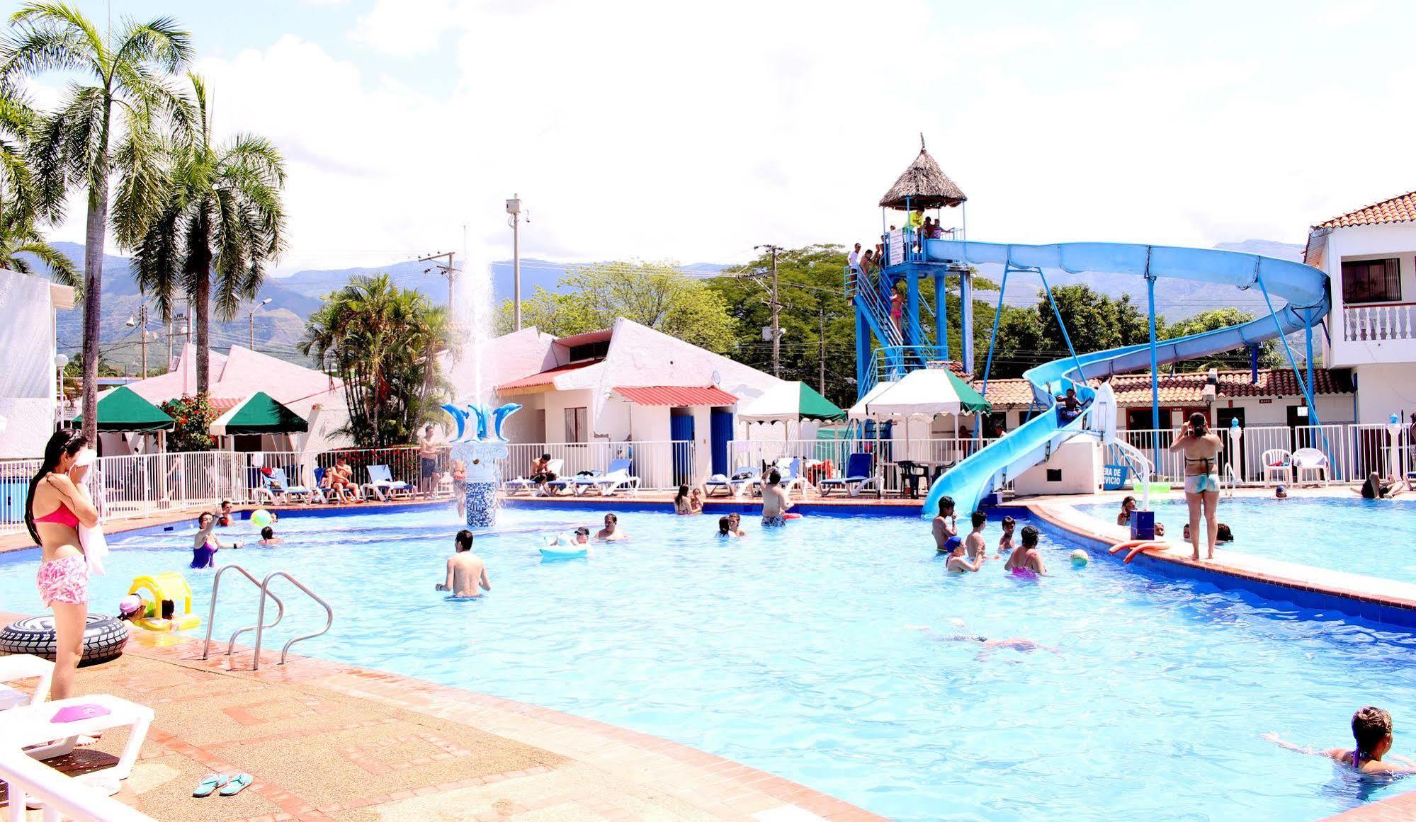 Hotel Alborada 3*
