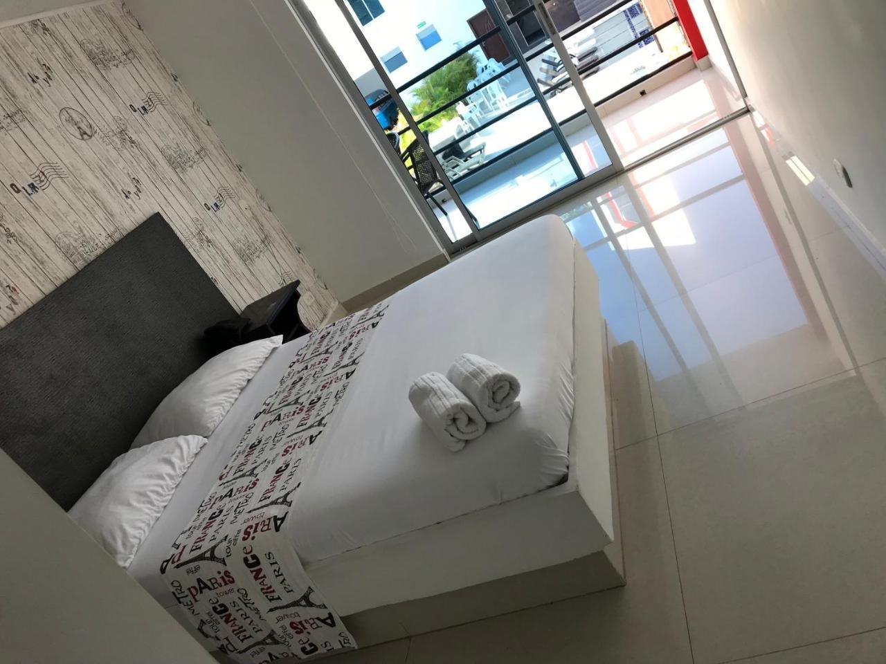 Bora Bora Solo Adultos Hotel