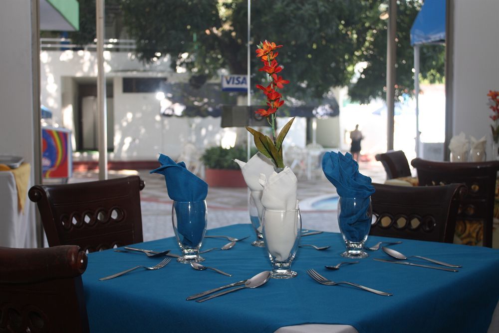 El Diamante Hotel Melgar