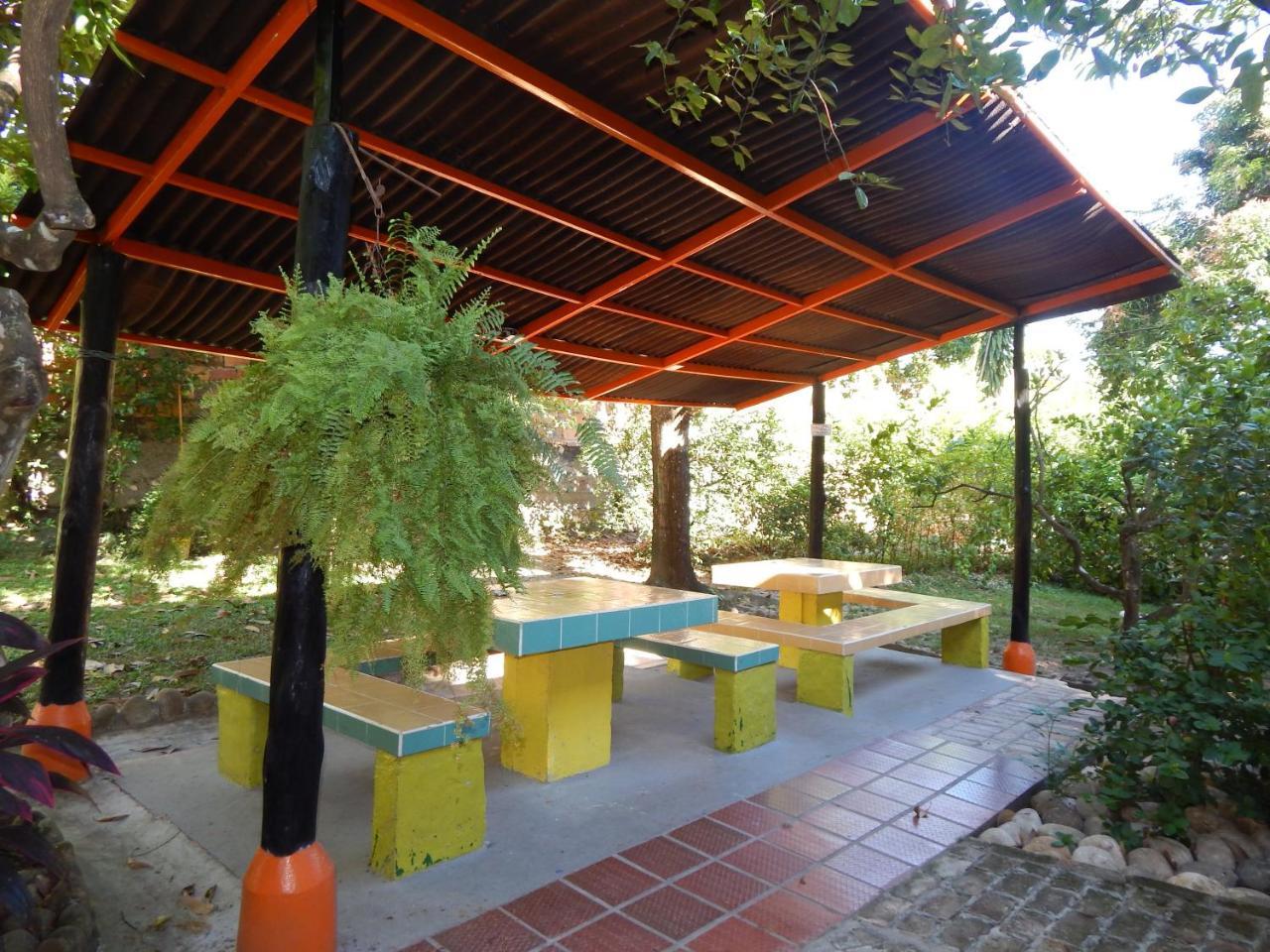 Campestre Luz. Melgar