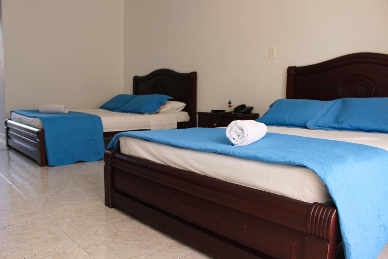 Hotel Las 2 Palmas Melgar