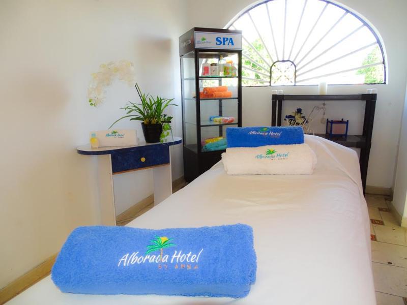 Hotel Alborada 3*