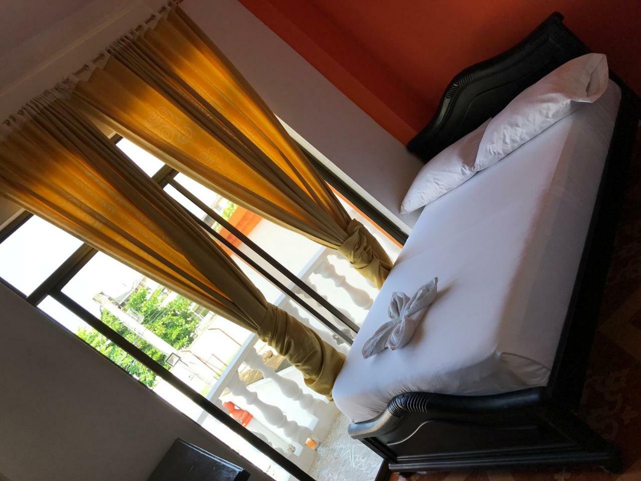 Hotel Leidy