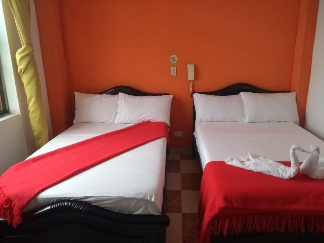 Leidy 4* Melgar