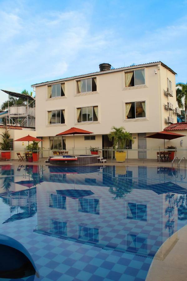 Hotel Y Restaurante Hasbleidy 3*