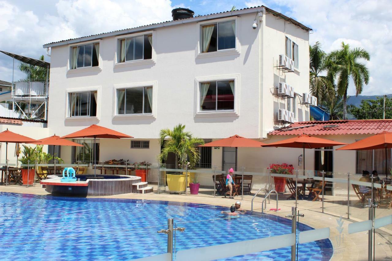 Y Restaurante Hasbleidy 3*
