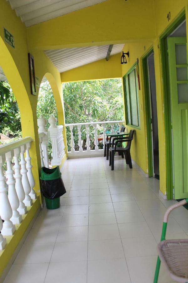 Campestre Luz. * Melgar