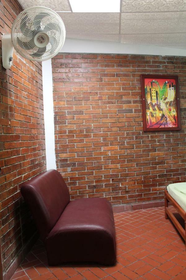 Hotel Campestre Luz. Melgar
