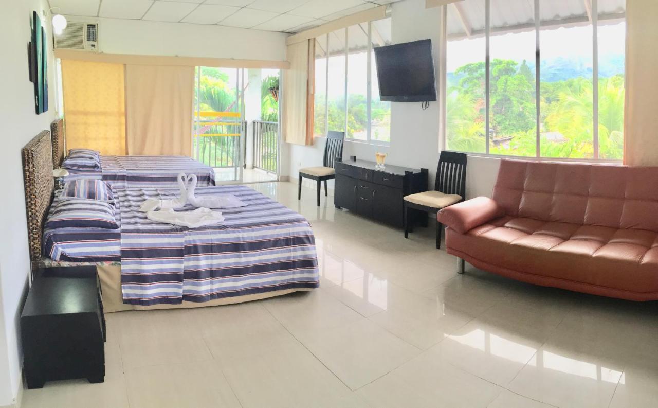 Campestre Sanvalay Hotel