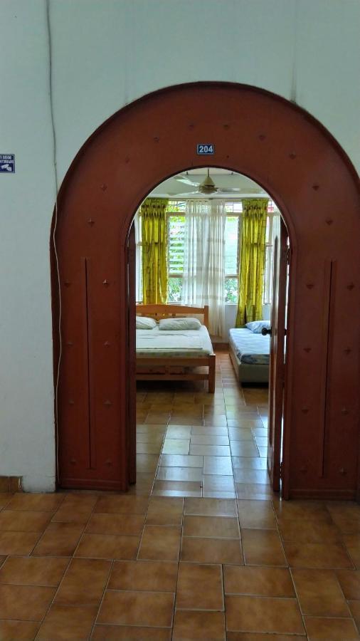 Marlyn Inn