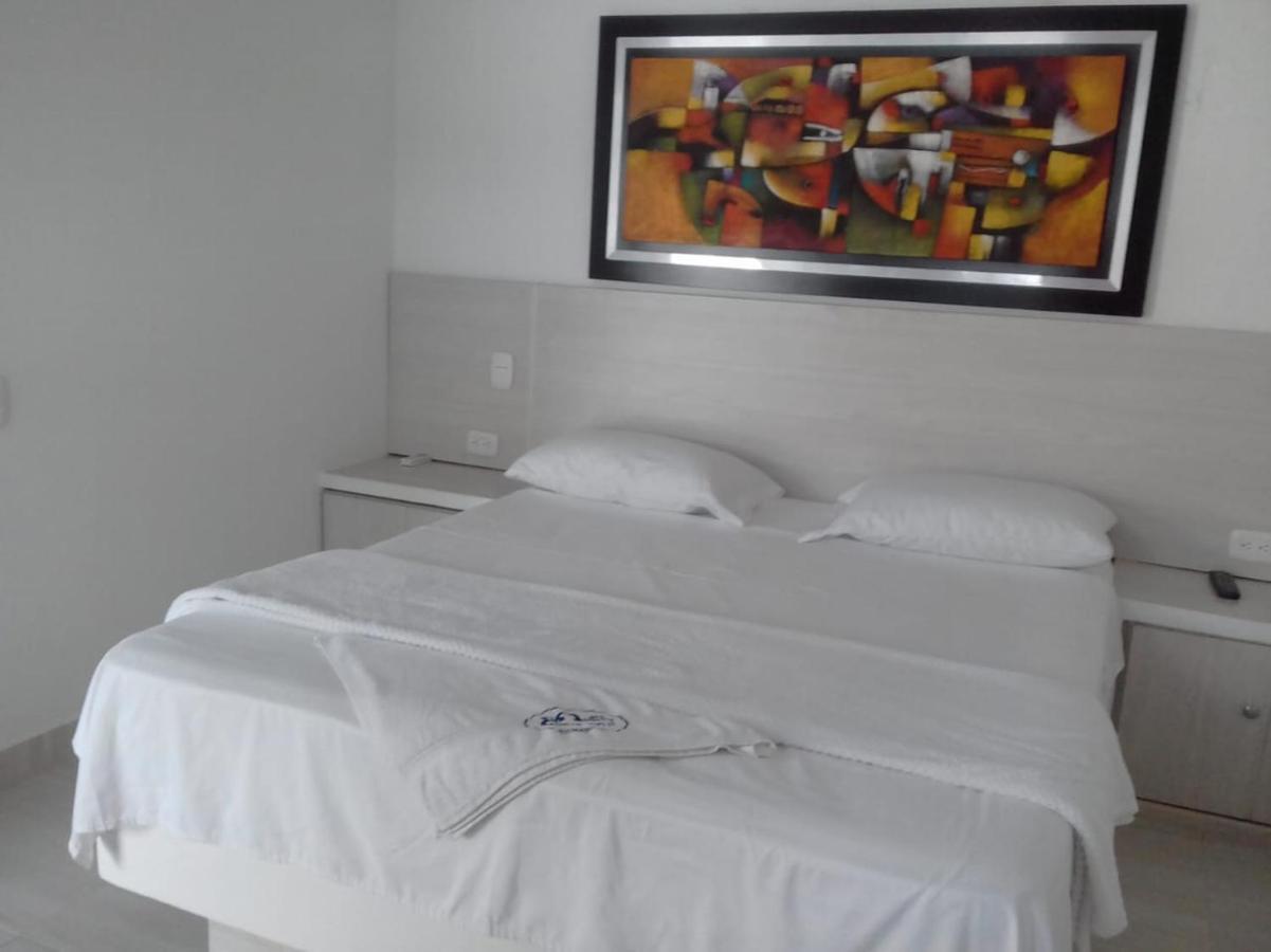 Hotel Agua Azul - Melgar